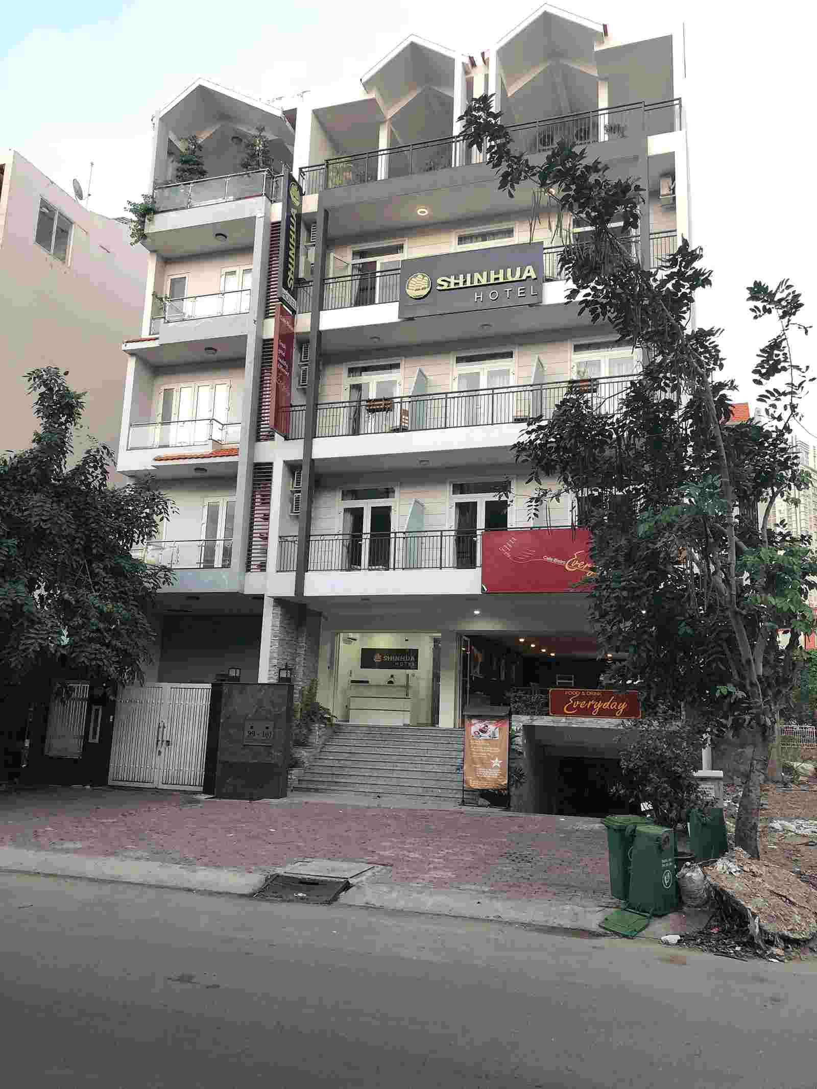 Bán đất nền nhà phố dự án Him Lam Kênh Tẻ Quận 7 góc 2 mặt tiền đường D1 và đường số 20, giá 230 triệu/m2, diện tích 7.5mx20m=137.5m2. LH: 0913.050.053