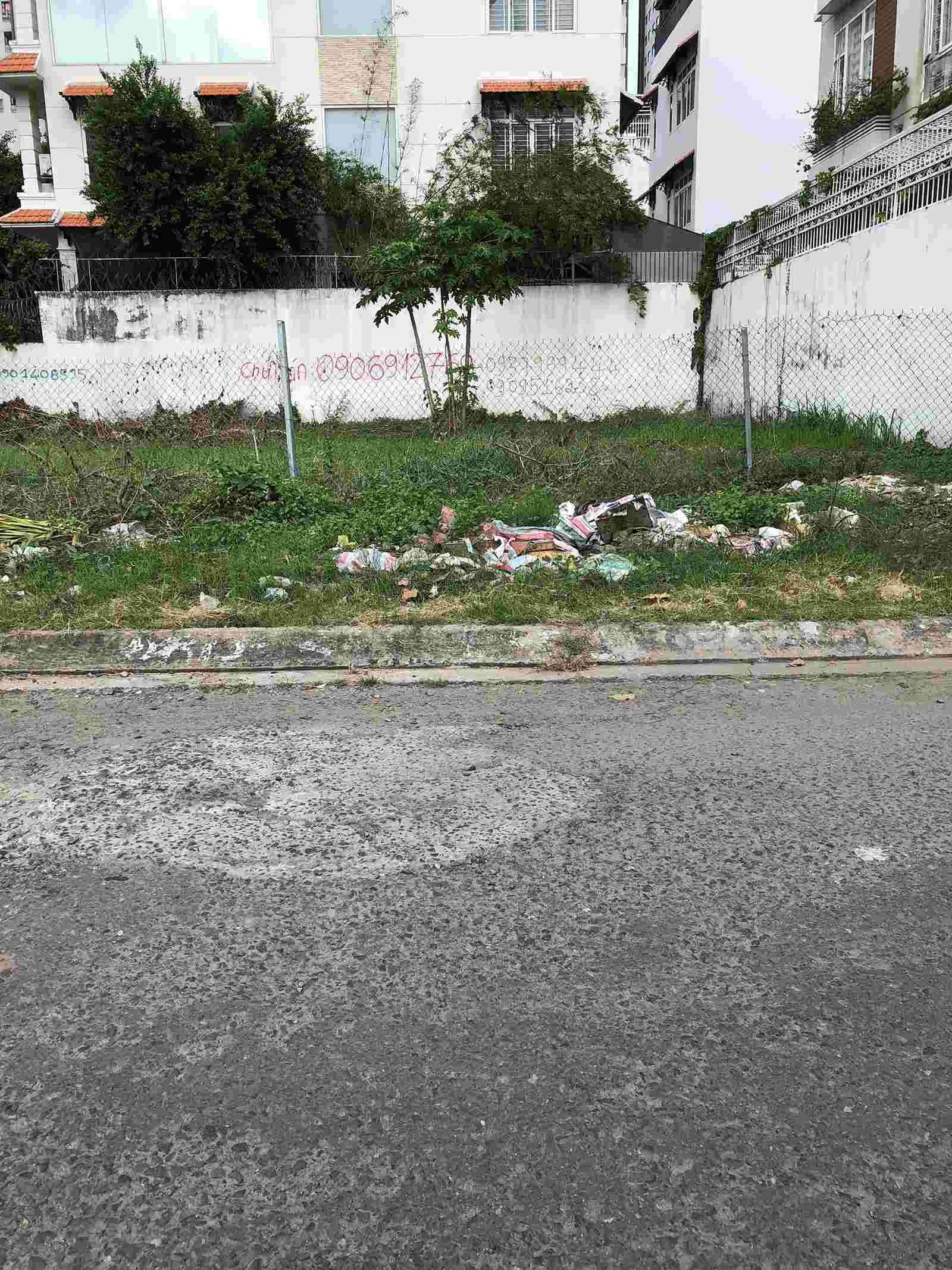 Bán đất biệt thự Him Lam Kênh Tẻ Quận 7 giá rẻ nhất thị trường, 115 triệu/m2, hướng Nam, 200m2. LH: 0913.050.053