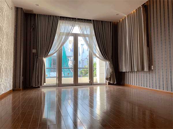 Cho thuê nhà phố khu Him Lam Kênh Tẻ Quận 7 nguyên căn 55 triệu/tháng, có thang máy. LH: 0913.050.053  Mr Huynh.